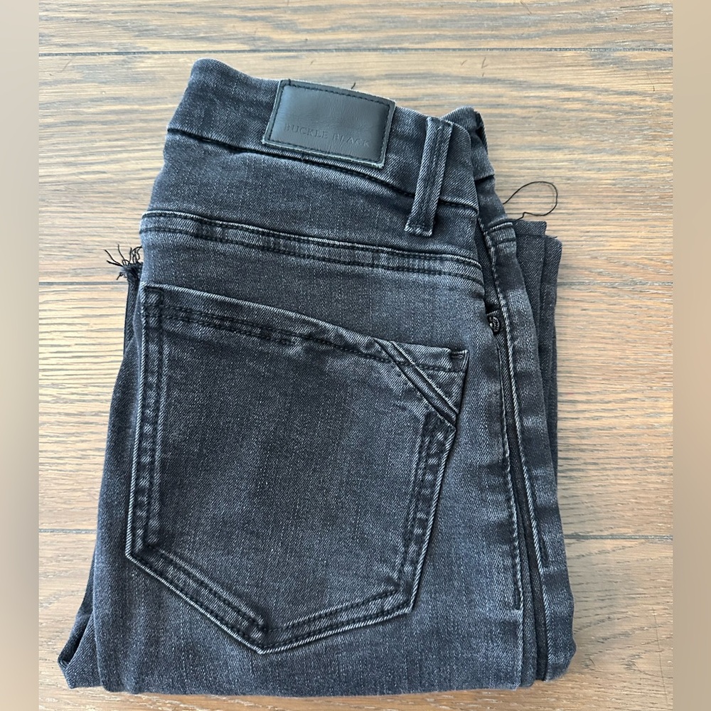 Buckle Women's Black Straight Leg‎ Jeans Size 25x28